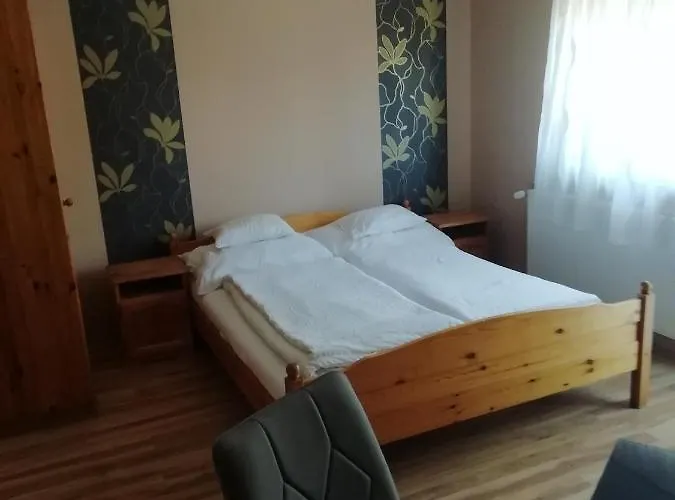 Szilvia